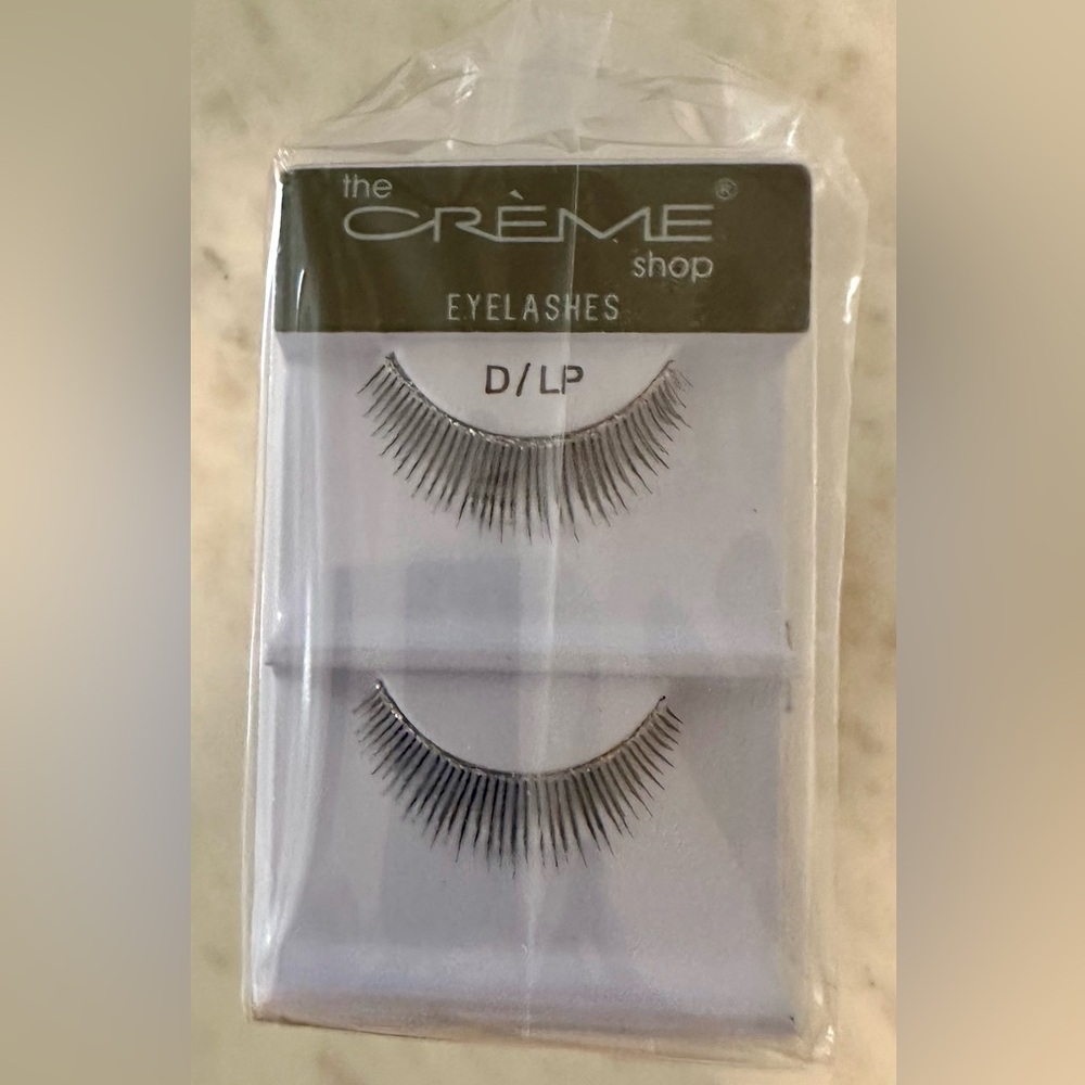 The Crème Shop Black w/ Silver Glitter Lashes Lot Of 12 New D/LP Party Eyelashes